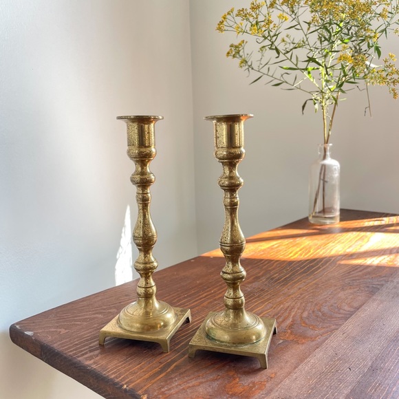 Pair of Matching Brass Candlestick Holders - Picture 10 of 10
